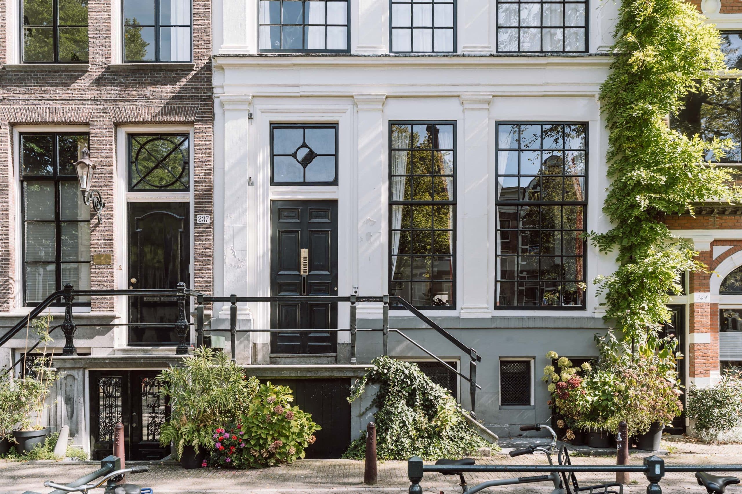 Wonen: landelijk en focus op ligging. Vanuit langetermijnperspectief, gericht op waardecreatie.